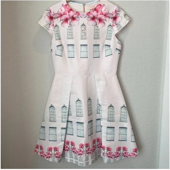 Ted Baker London Deonny Window Box Skater Mini Dress Pink 
TB size4 US size10 - Picture 2 of 7